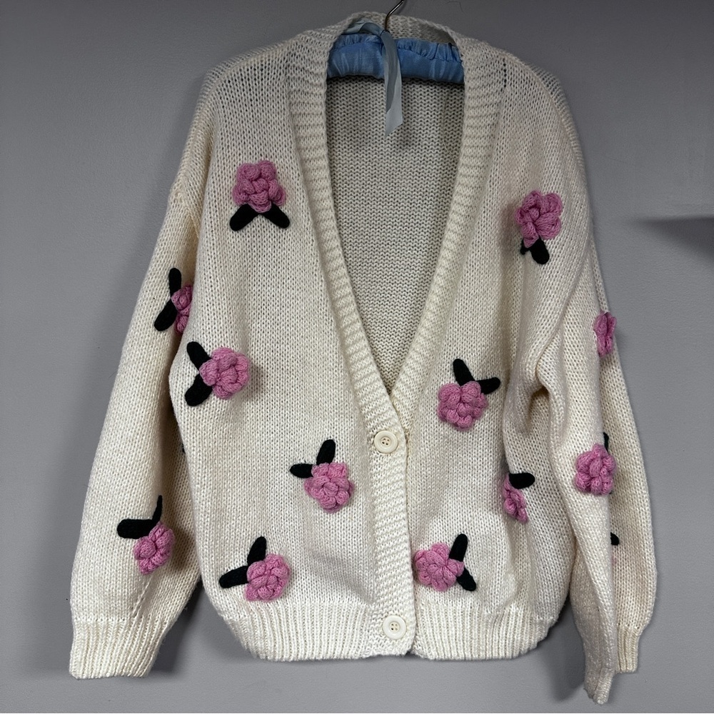 Luna Ivy Soft Creamy Off White, Knitted Pink 3-D Flowers, Cardigan Sweater, L